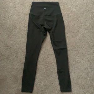 Army green lululemon leggings full length size 4